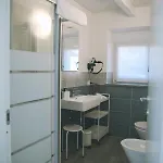 Il Cappellaio Di Erika 3*