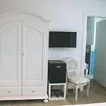 Panzió Il Cappellaio Di Erika 3*