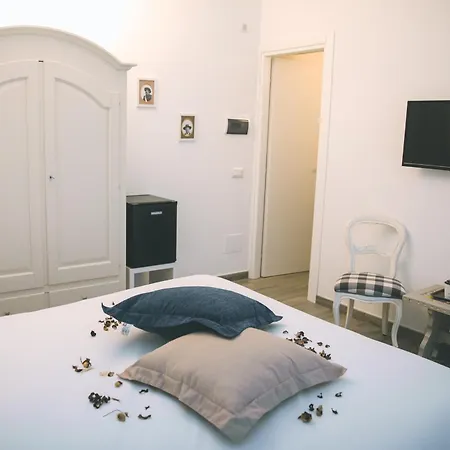 Nocleg ze śniadaniem Il Cappellaio Di Erika Brovello-Carpugnino