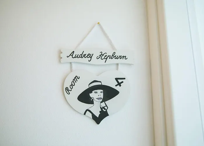 Il Cappellaio Di Erika Bed and breakfast 3*