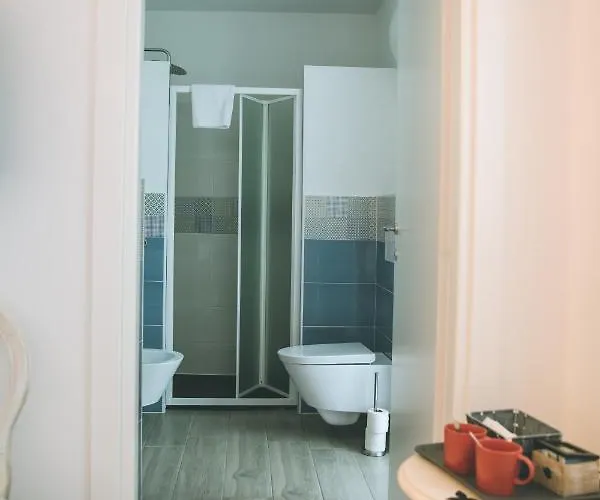 Il Cappellaio Di Erika Nocleg ze śniadaniem