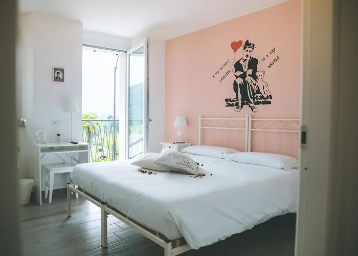 Il Cappellaio Di Erika 3*