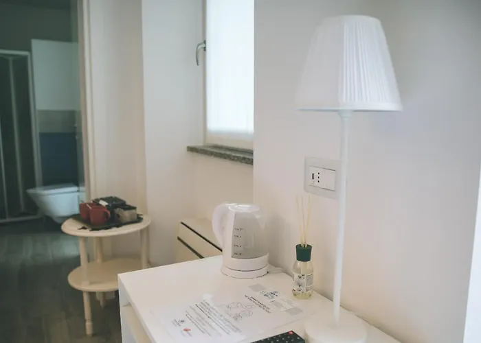 Il Cappellaio Di Erika Brovello-Carpugnino